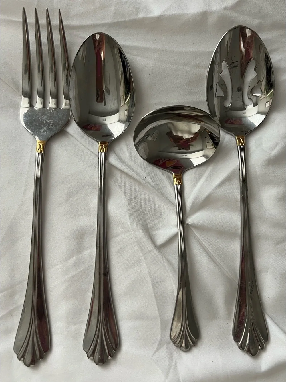 Mikasa Lyons Gold 18/8 Stainless Steel Flatware Set with Crate & Barrel Tray